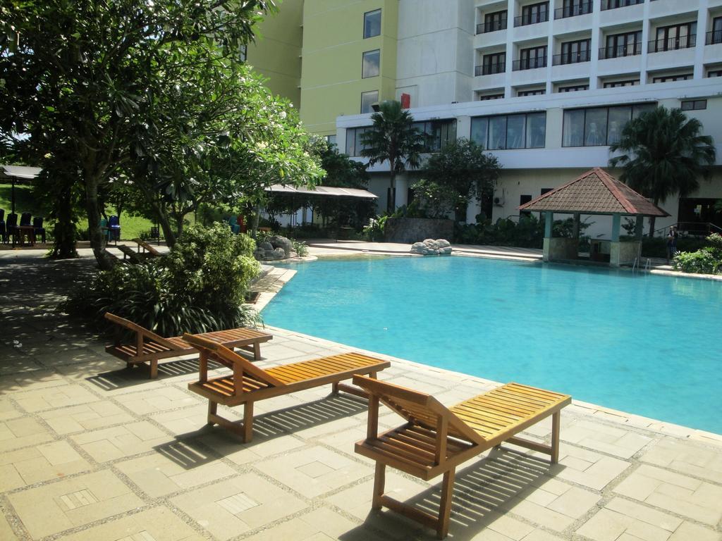 Resor Sutanraja Manado