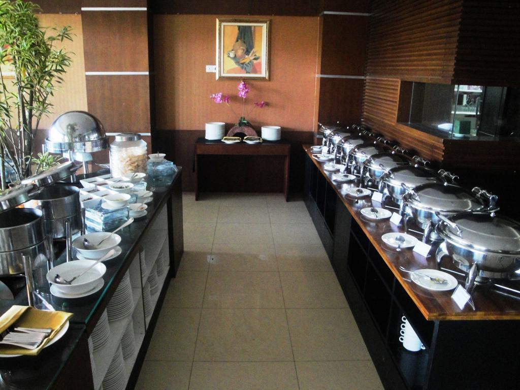 Sutanraja Resor 4*