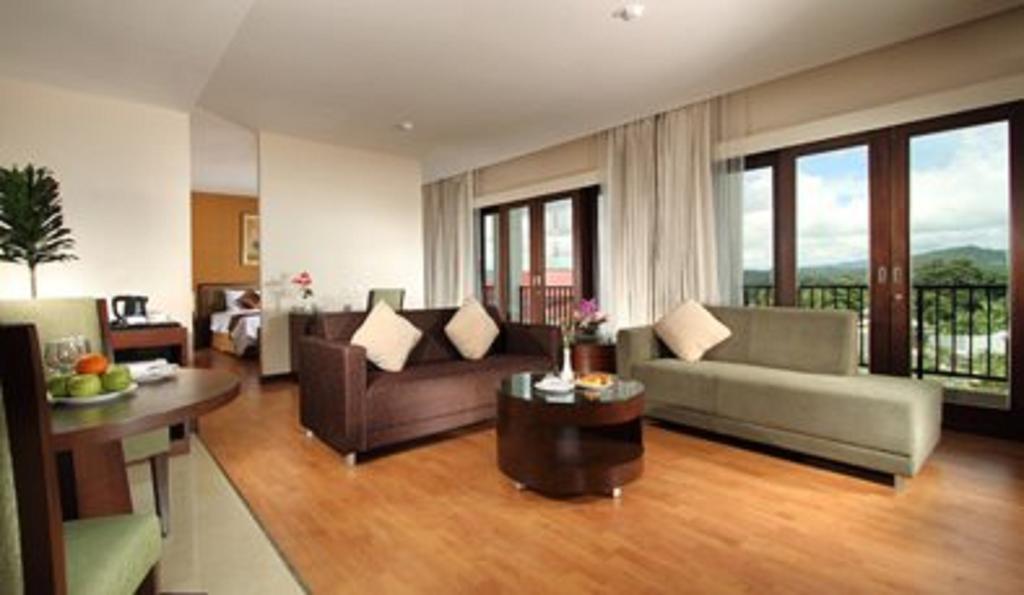 Resor Sutanraja 4*